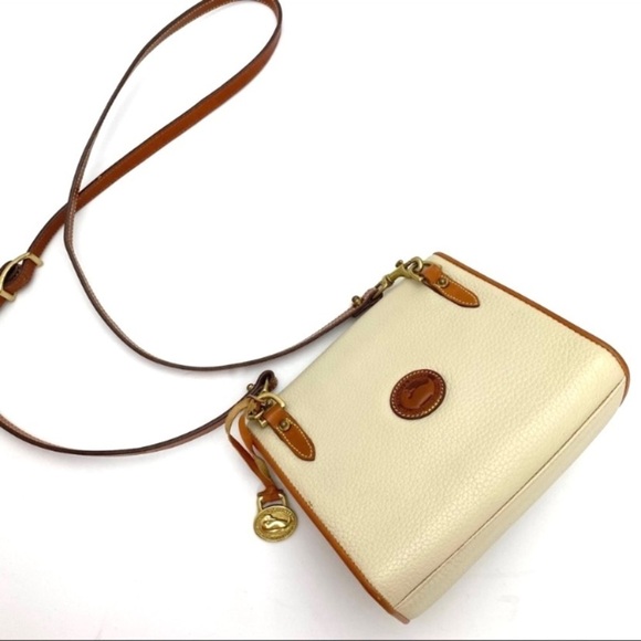 DOONEY & Bourke Vintage Leather Mini Crossbody Bag in Vanilla Cream White - Picture 7 of 13